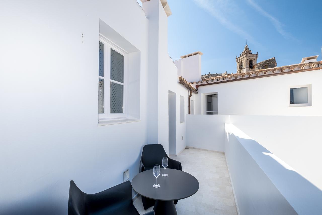 Divina Suites Hotel Boutique - Adults Only Ciutadella  Exterior photo