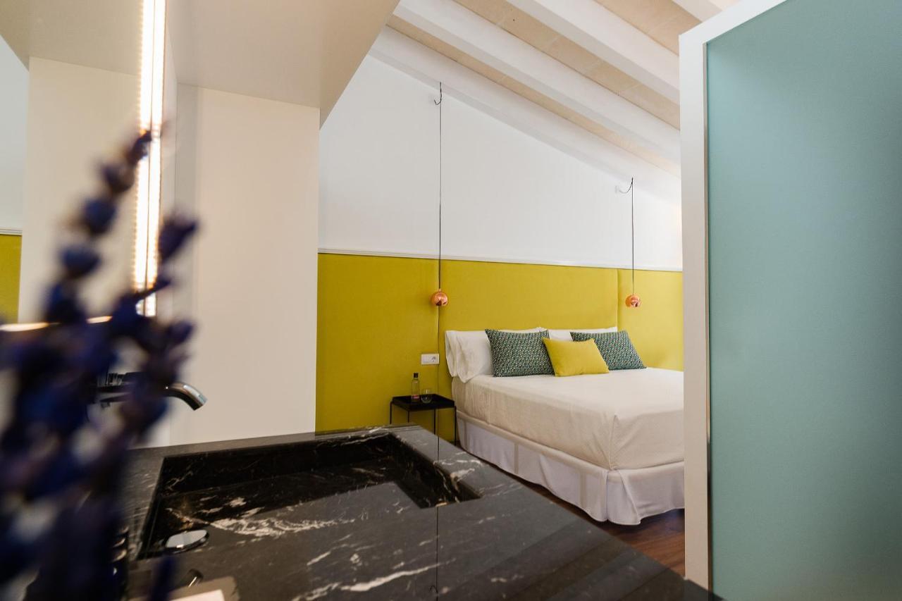 Divina Suites Hotel Boutique - Adults Only Ciutadella  Exterior photo