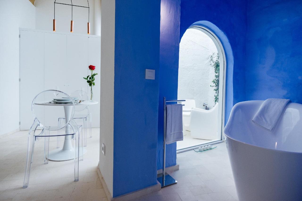 Divina Suites Hotel Boutique - Adults Only Ciutadella  Exterior photo