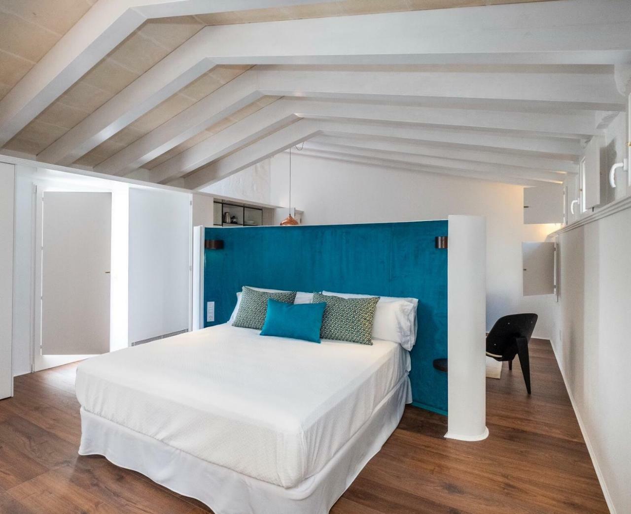 Divina Suites Hotel Boutique - Adults Only Ciutadella  Exterior photo